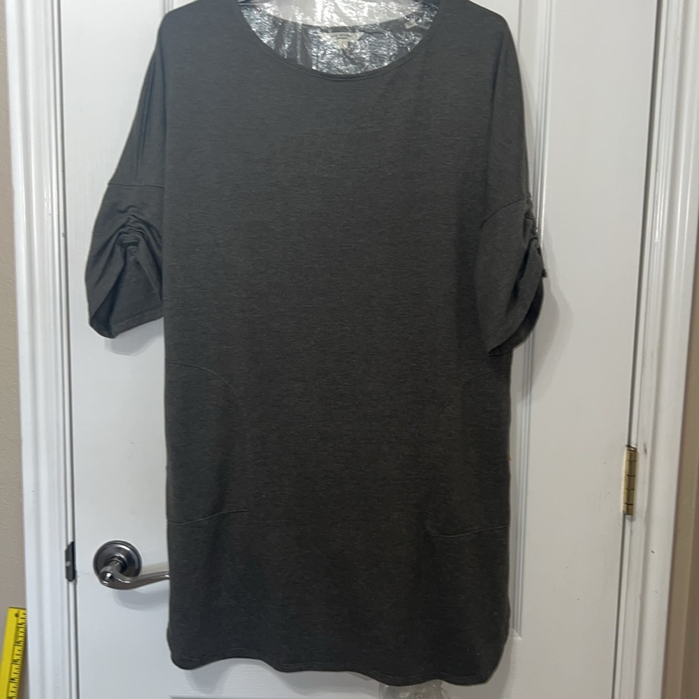 Max Studio tunic - Picture 2 of 7